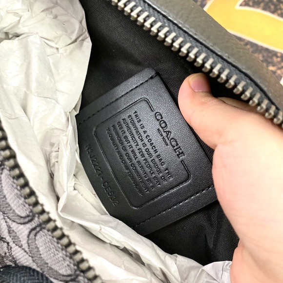 Coach Sprint Belt Bag In Signature Jacquard With Ski Patches - Picture 7 of 8